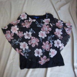 L ~ Apt 9 ~ poncho / flutter top ~ peachy pink & gray on black floral